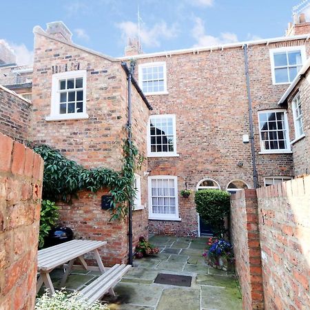 Stodham House With Minster Views! Villa York Exteriör bild